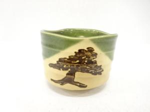 作家物　織部　茶碗
